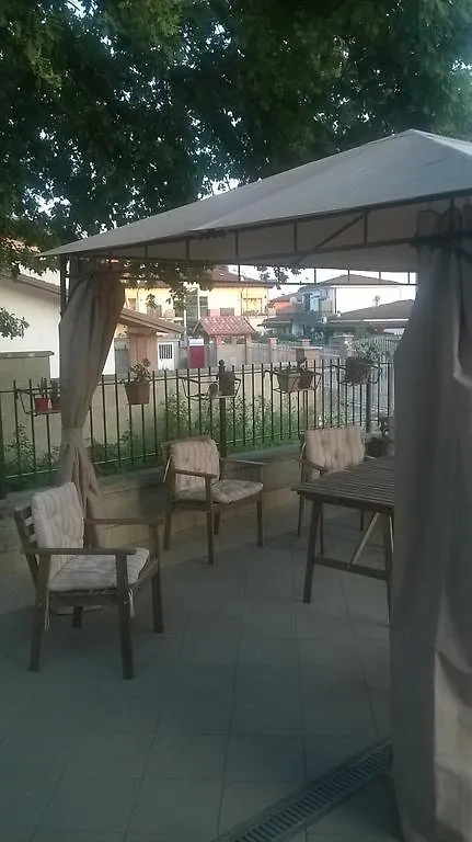 Residenza Di Via Dei Salici Gropello Cairoli Aparthotel